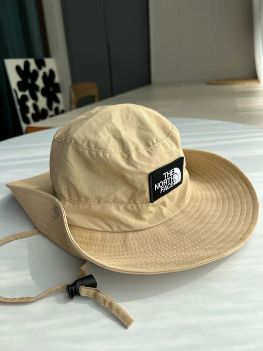 原单正品北面最新品渔夫帽来啦！

加宽帽檐 防水 透气 可折叠 更好收纳

颜色  黑色 藏青 卡其 军绿 灰色 商品图7