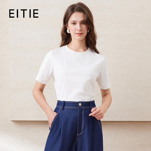 EITIE爱特爱简约圆领正肩直筒显瘦蝴蝶绣花休闲T恤短袖2025夏新款B2502604 商品图0