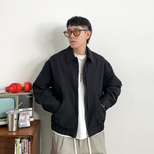 徐太浪简约纯色华夫格夹克男2025新款春秋大码休闲高级感防风外套 商品图2