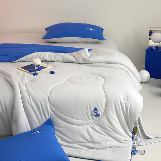 【多样屋专柜】小蓝君柔肤春秋被-宝石蓝/200*230cm 商品图9