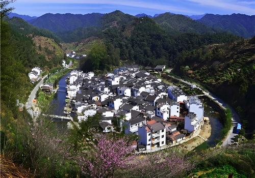 【花开婺源】婺源全景瓷都景德镇5日4晚动去高回5日4晚跟团游●4晚连住不挪窝+婺源徽州餐体验 商品图5