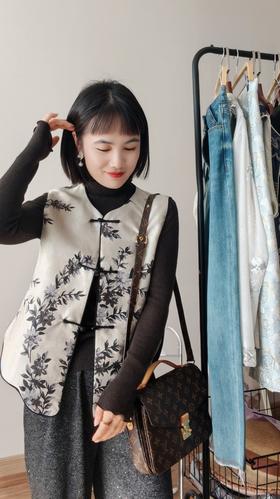 设计师款江南花瓣设计国风马甲