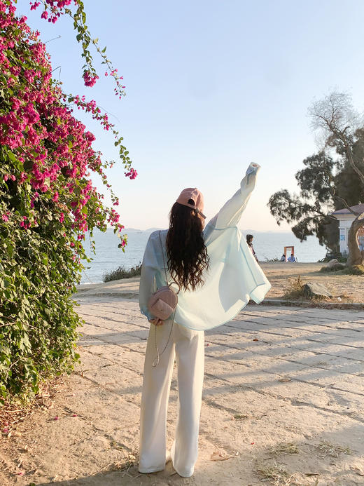 <曾小咸推荐>白色吊带背心 日常79.99/件 立减40 秒杀39.99/件！！薄荷蓝衬衫 日常149.99/件立减60 秒杀89.99/件!! 商品图7