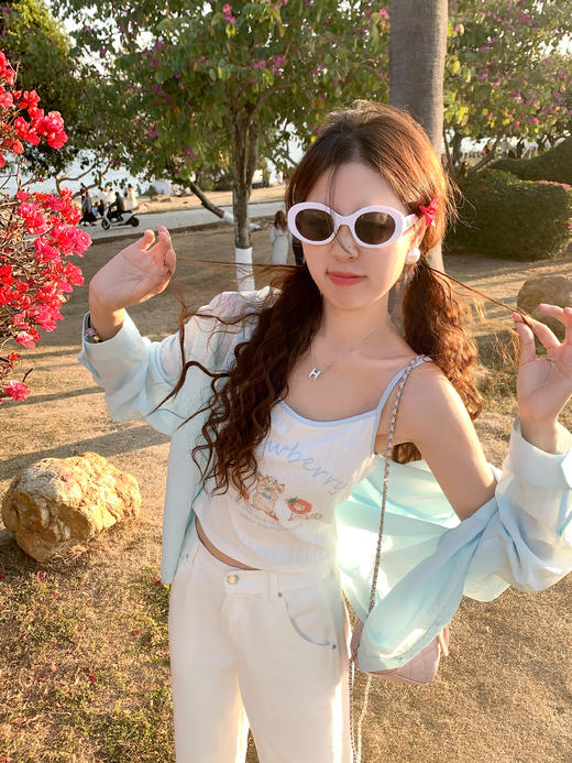 <曾小咸推荐>白色吊带背心 日常79.99/件 立减40 秒杀39.99/件！！薄荷蓝衬衫 日常149.99/件立减60 秒杀89.99/件!! 商品图6