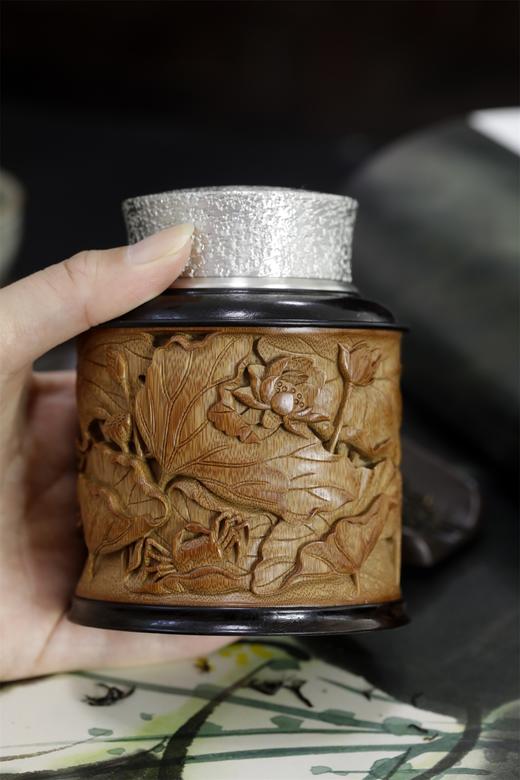 荷蟹°锡胆竹雕茶叶罐 商品图7