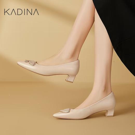【KADINA】 AF3   卡迪娜2025春季新款低粗跟尖头简约优雅通勤浅口女单鞋KS251520 商品图1