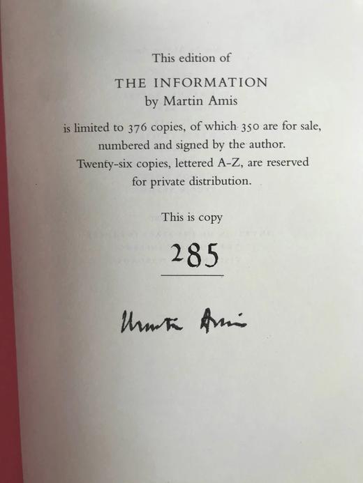 编号限量签名版！1995年首版 马丁·艾米斯《隐讯》 精装32开带书匣 商品图4