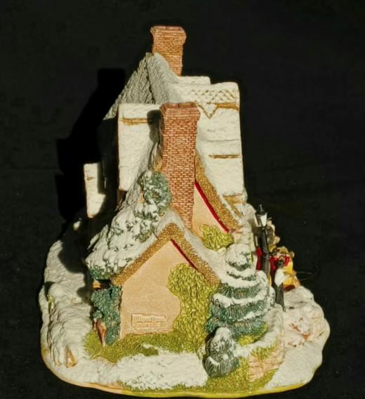 星程酒店 Lilliput lane 2000年圣诞节特别款微缩建筑 商品图3