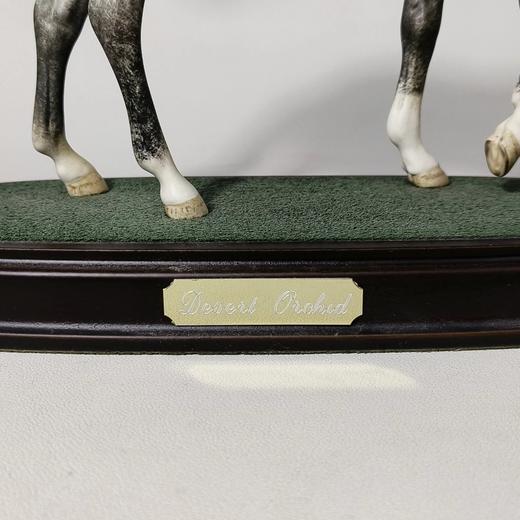 英国皇家道尔顿马摆件，底台侧边刻标Desert Orchid 商品图7