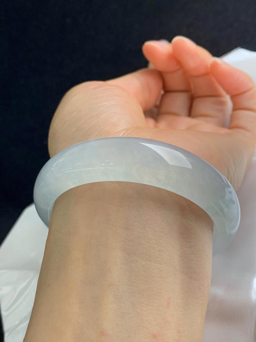 612508，58.2圈口，白冰正圈平安镯，宽版条形，冰透起光 商品图4