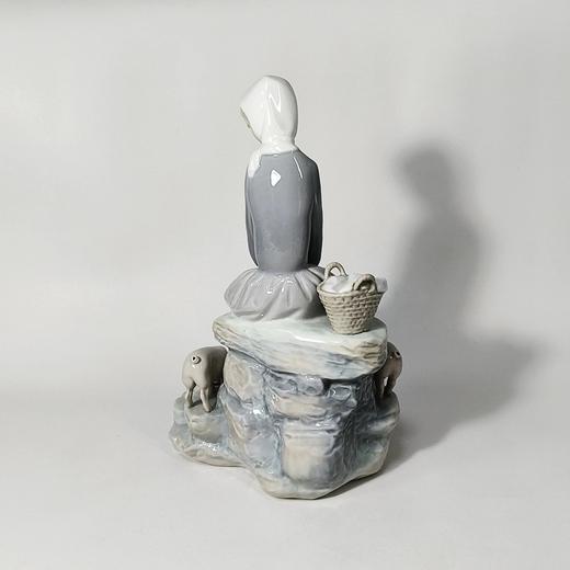 西班牙雅致发行大尊田园风瓷偶 商品图3