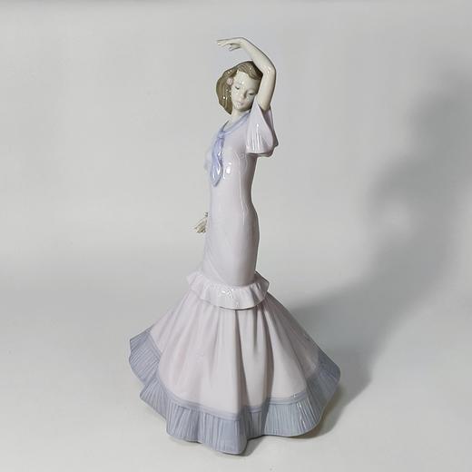 西班牙雅致子品牌Nao大款瓷偶，跳舞 商品图1