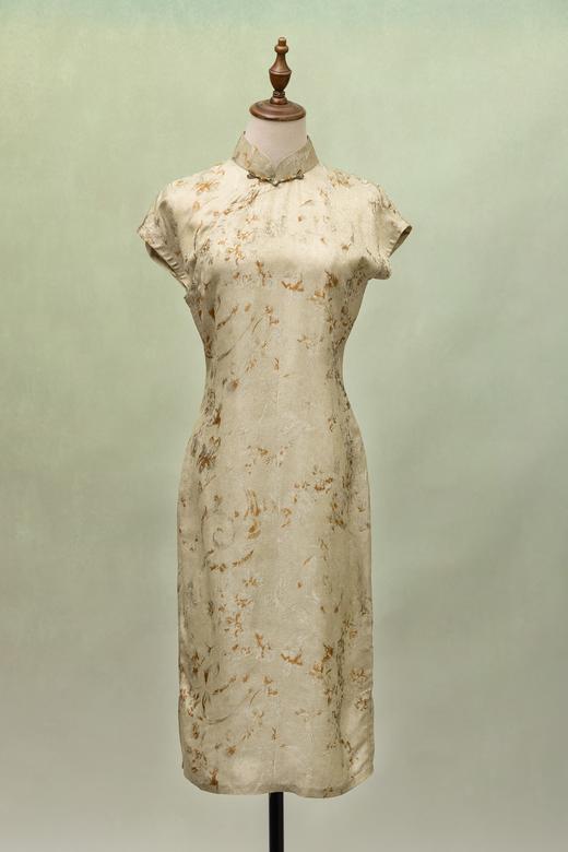 荷言GL 逐月 写意复古定位花丝质复古旗袍 商品图0