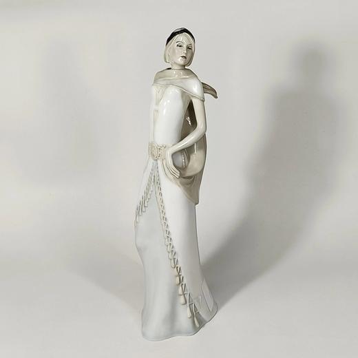 英国皇家道尔顿映象系列瓷偶 商品图7