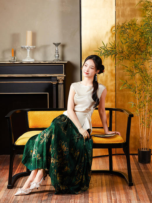 逸红颜明月优选#日常仪式感『谷也』100桑蚕丝25姆米香云纱马面裙，国风版时髦知识分子，中长款更日常 商品图1