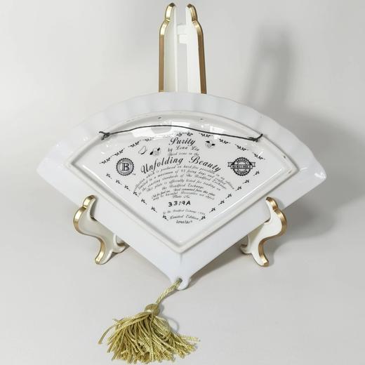 1998年布拉德福德交易所限量发行，丽娜刘扇形鎏金花卉挂盘，绽放之美系列 商品图9