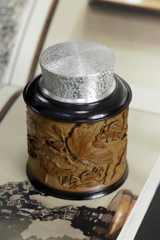 荷蟹°锡胆竹雕茶叶罐 商品图6
