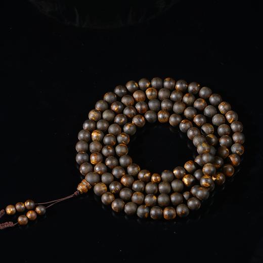 BC.ZT3.21-9  白棋沉水(念珠) ，41.63g 商品图0