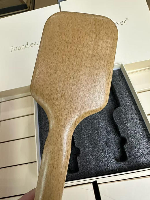 正品Foundever梳子套装，德国进口榉木！
柜子399+一套！猪鬃毛+气囊气垫梳套装！
爆款（一盒2个梳子）爱的礼物🎁 商品图13