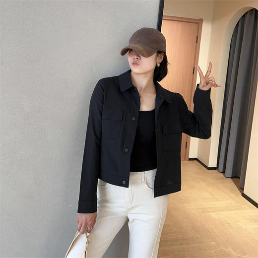 品质lu家休闲百搭薄款翻领工装夹克短款外套女2025春夏款! 商品图3