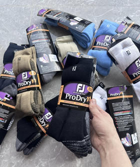 全新正品Footjoy golf高尔夫天花板级男士毛巾底速干长桶袜
 （2卡4双颜色随机发 深色多）
都带卡纸原包装代购品相 均码适合 39-45
特价💰49 两卡四双