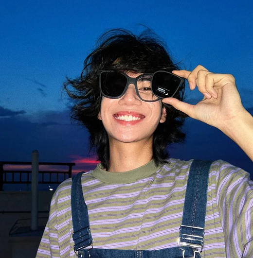 【特价清仓专场①】EYECROXX乘号眼镜-百变墨镜专利款，送多幅镜片，超低价清仓 商品图3