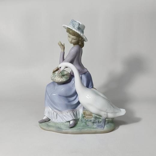 西班牙雅致发行大尊田园风瓷偶 商品图7