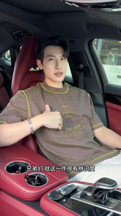 T2780夏季高级感新款潮牌明线土星刺绣时尚圆领短袖T恤潮流百搭上衣 商品图0