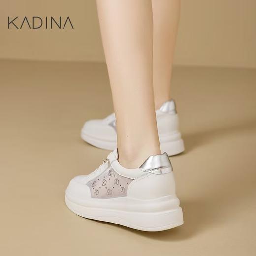 【KADINA】  AF3   卡迪娜2025夏新款镂空网面透气厚底内增高小白鞋休闲鞋KCM253302 商品图1