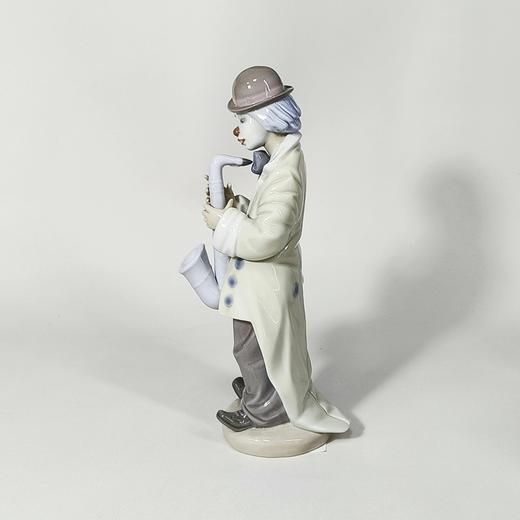 西班牙雅致瓷偶，吹萨克斯的小丑 商品图3