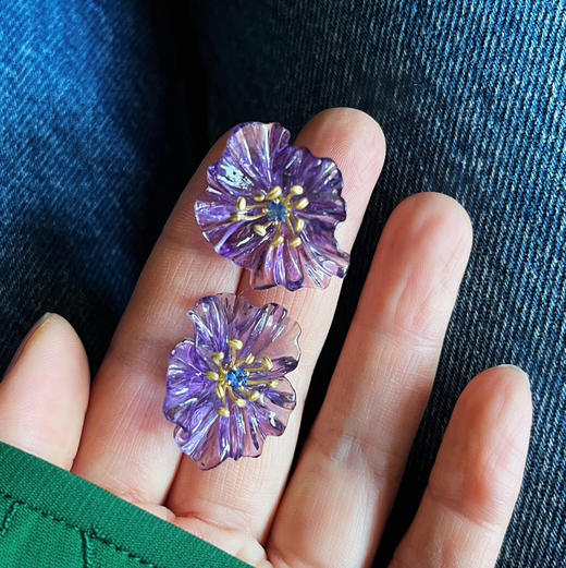 BY EVITA系列 花语 18K镶紫水晶、蓝宝石和钻石 耳钉 商品图2