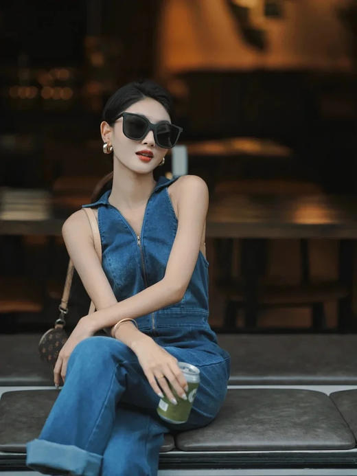 【特价清仓专场①】EYECROXX乘号眼镜-百变墨镜专利款，送多幅镜片，超低价清仓 商品图6