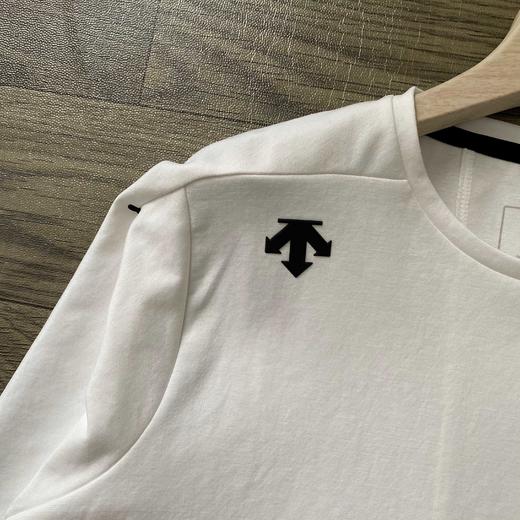 点此购买 迪桑特running系列春秋季男士运动跑步骑行装备长袖T恤 ggd 312676 商品图14