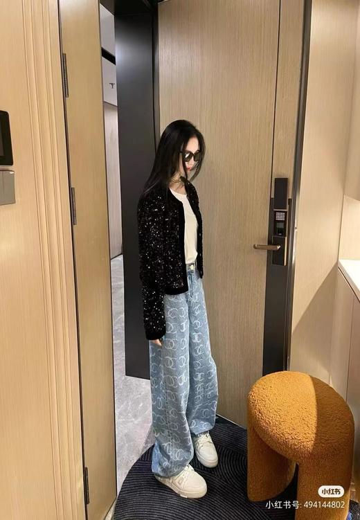 CHANEL香奈儿24SS小香满印后袋珠片慵懒风且时髦百搭款长裤（DQJ） 商品图2