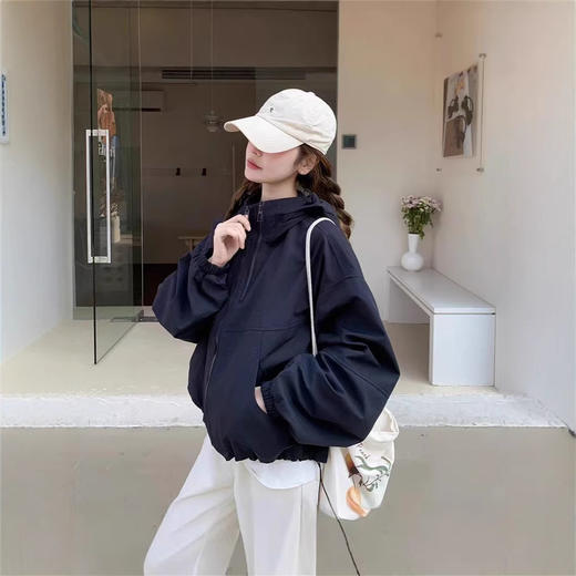 【YW】无忧购韩系百搭休闲户外出游放松运动冲锋衣外套（截单后7天发货) 商品图2