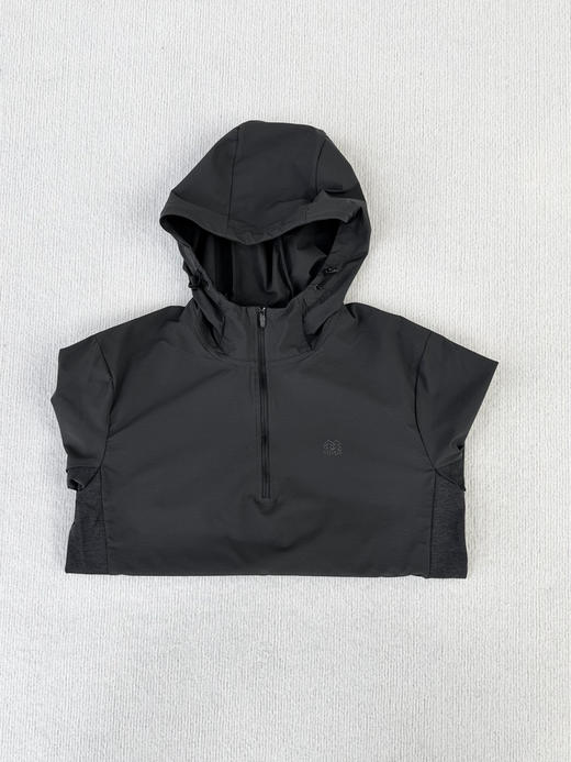 独家出韩国订单 韩国官网在售1714元！春夏款！科隆Kolon sport 户外半拉链戴帽长袖！！
韩国官网在售1714元！男女同款
尺码 95 100 105 110 115 商品图5