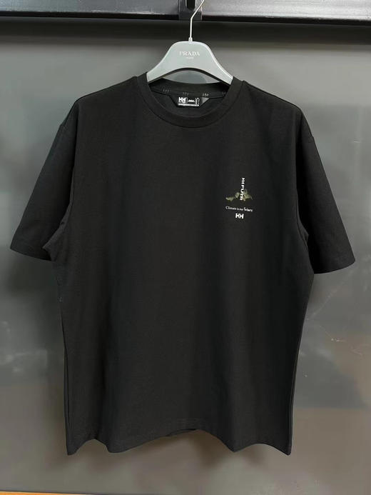 正品  HELLY HANSEN
HH海丽汉森25夏新款
FUTR户外休闲抗菌机能印花短袖

白色 黑色 男女同款 s-2xl 商品图5
