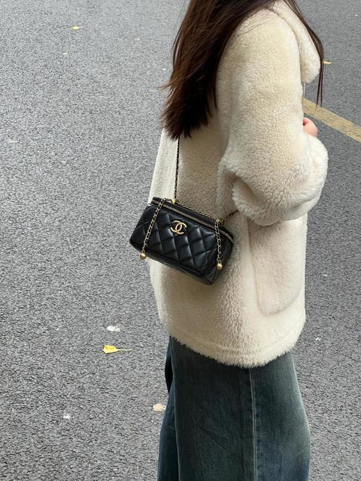 香奈儿24C小金球双珠链条化妆包（HH） 商品图4