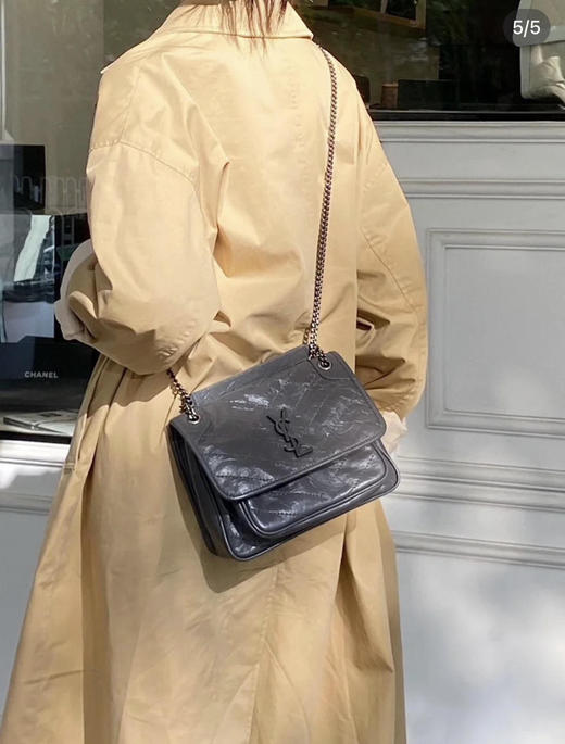 YSL 小号 油蜡牛皮  Niki 翻盖包 商品图2