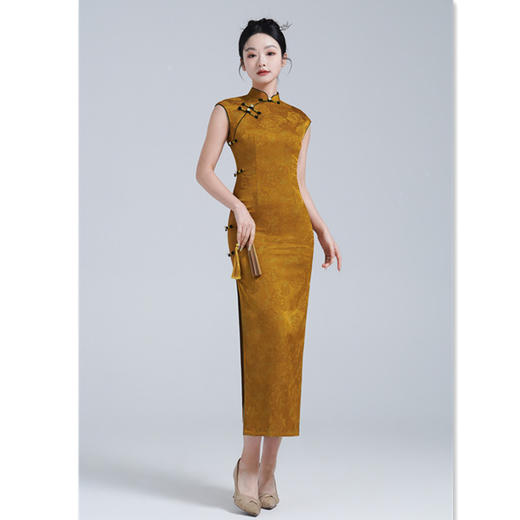 GX复古国风新中式长款无袖旗袍2025春新款黄色气质修身旗袍 商品图3
