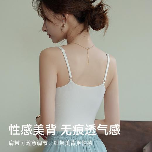 买一送一2025新款爆款无痕冰丝吊带背心女胸垫外穿内搭美背修身打底上衣女 商品图3