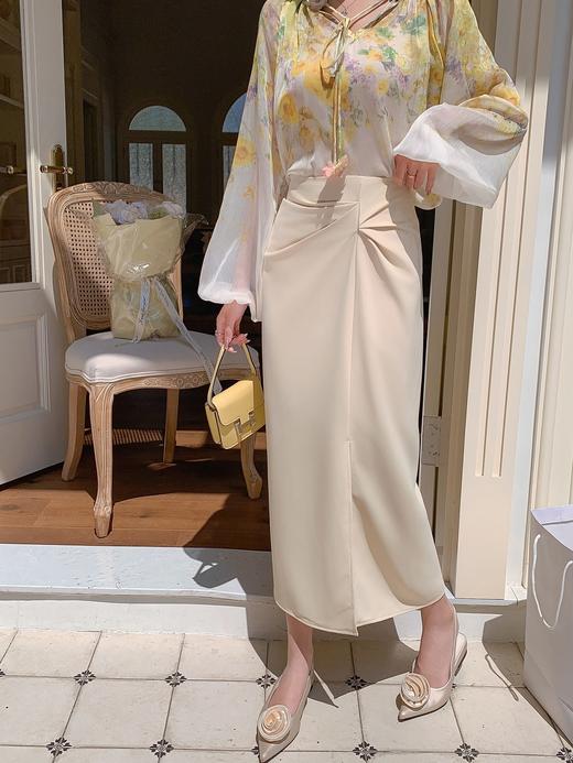 张心子【春日弥漫】轻薄防晒立体花朵显瘦碎花衬衫上衣 U2503048 商品图1