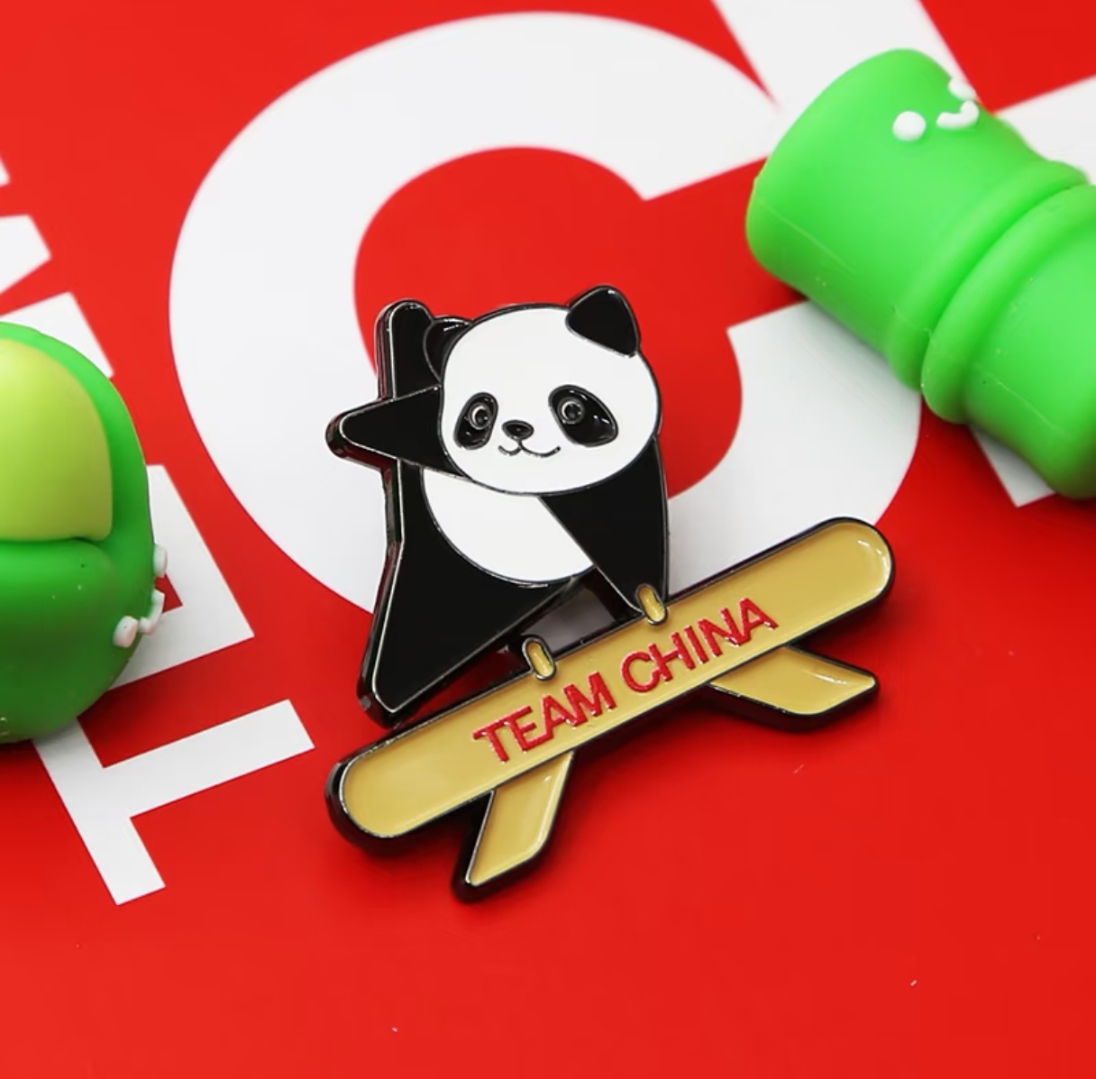 TEAM CHINA熊猫运动造型徽章—体操