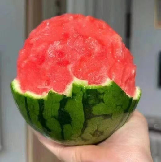 爆甜手撕小糖丸西瓜，甜度报表，肉质脆嫩的迷你麒麟瓜，一人一只 毫无压力，超好吃的西瓜🍉 商品图0