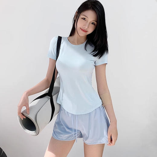 【限时秒】YOGACODE【火树银花系列】夏季运动上衣短袖修身显瘦透气瑜伽t恤DWY115179 商品图3