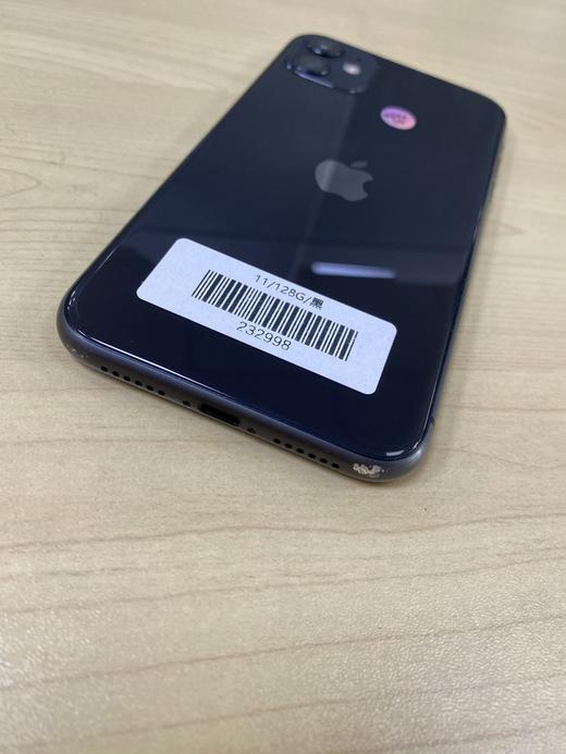 编号232998-苹果iPhone11/128G/白色，4G手机，9.5新边框小磕碰，屏幕背光轻微老化，换新电池100%，特价1299元！质检工程师已深度功能检测通过，店保180天，请放心购买！ 商品图2