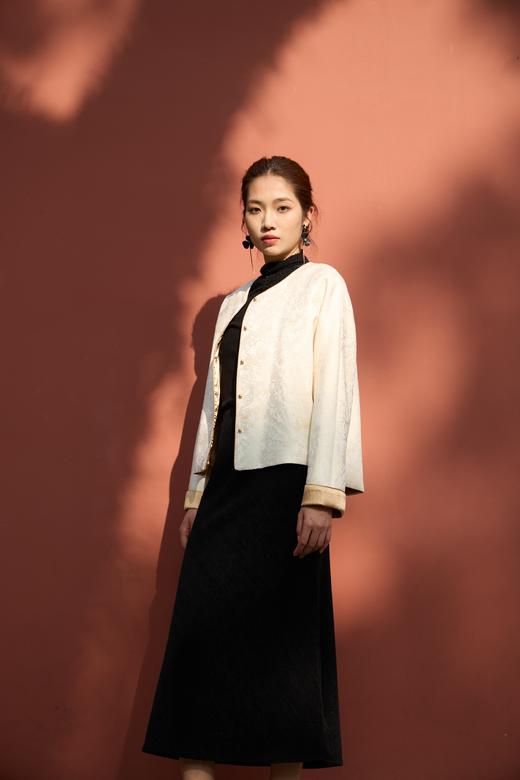 SZ1B53_漆黑色/油紫色_半裙_春秋_高腰 A 字长款百搭_高级女装_BERNIEELEN 伯妮斯茵 商品图3