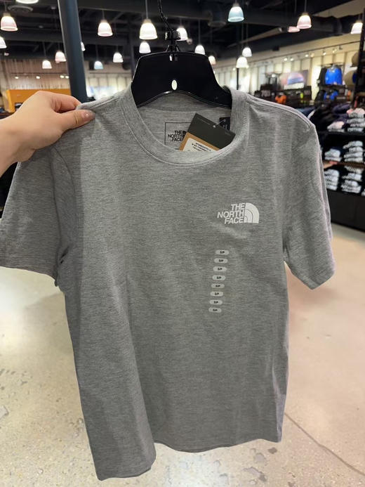 ¥ 399/2件🇺🇸女士小logo ‼️The North Face北面女士棉短袖T恤，亲肤棉质，舒适，可以配情侣👩‍❤️‍👨 商品图3