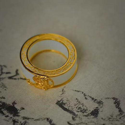 龢盒原创 白玉蝙蝠护佑戒指 商品图1