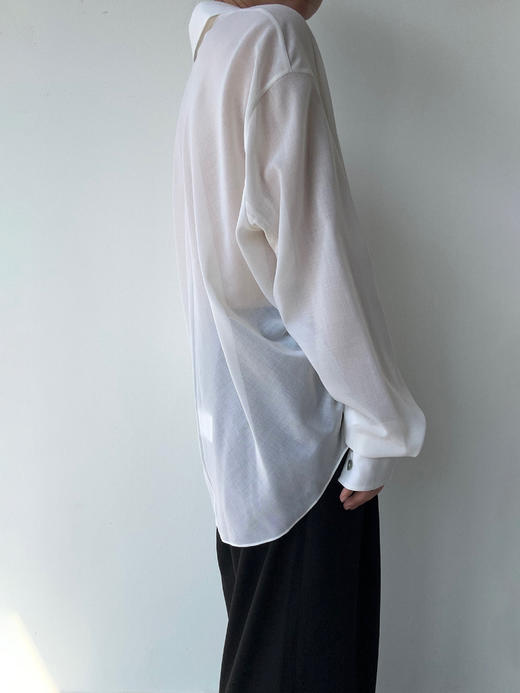 TU｜C05AW24-BL02- 荡领衬衫 [ WT00 / 黑BK00 ] 商品图2